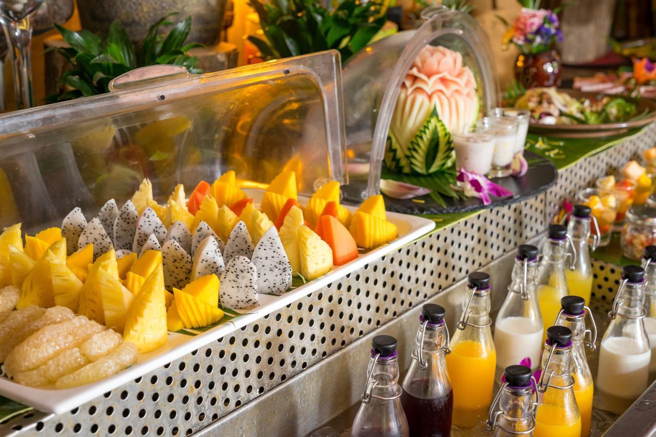 Golden Temple Residence Σιέμ Ρέαπ Εξωτερικό φωτογραφία A buffet at a hotel