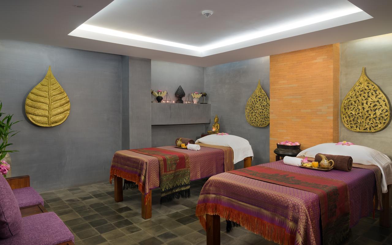 Golden Temple Residence Σιέμ Ρέαπ Εξωτερικό φωτογραφία Thai massage beds