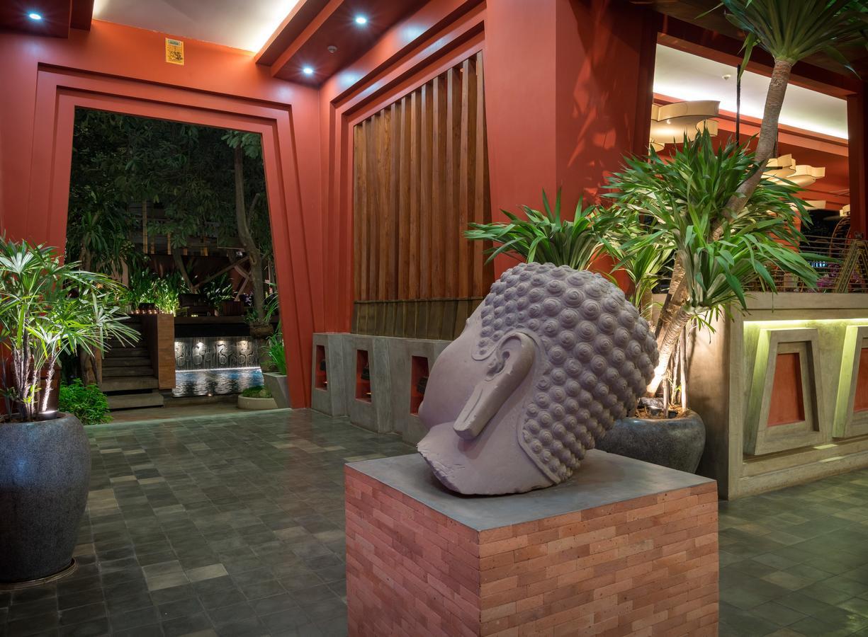 Golden Temple Residence Σιέμ Ρέαπ Εξωτερικό φωτογραφία The interior of the hotel