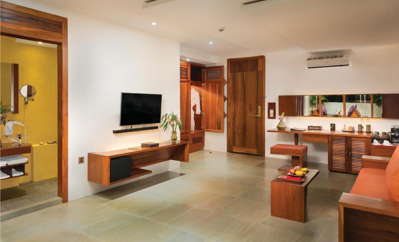 Golden Temple Residence Σιέμ Ρέαπ Εξωτερικό φωτογραφία A room at the Taj Bengal