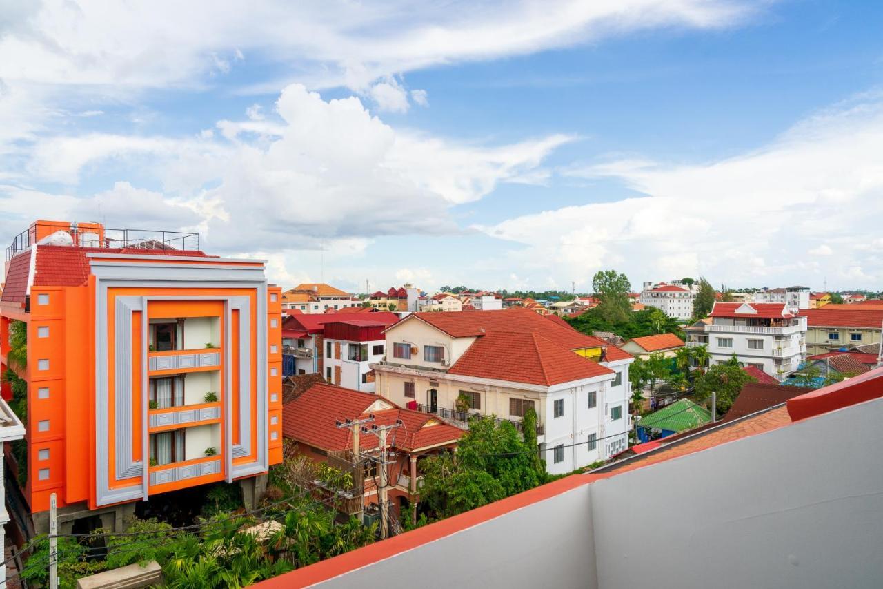 Golden Temple Residence Σιέμ Ρέαπ Εξωτερικό φωτογραφία Residential area in Phnom Penh