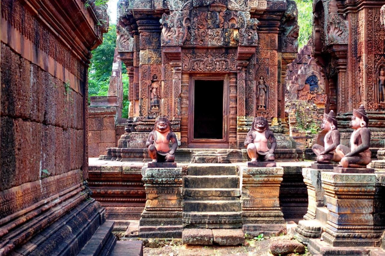 Golden Temple Residence Σιέμ Ρέαπ Εξωτερικό φωτογραφία The temple of Wat Ek Phnom